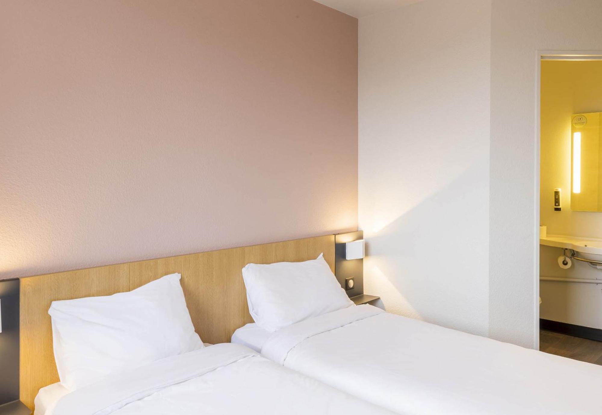 B&B Hotel Auxerre Monéteau Eksteriør bilde